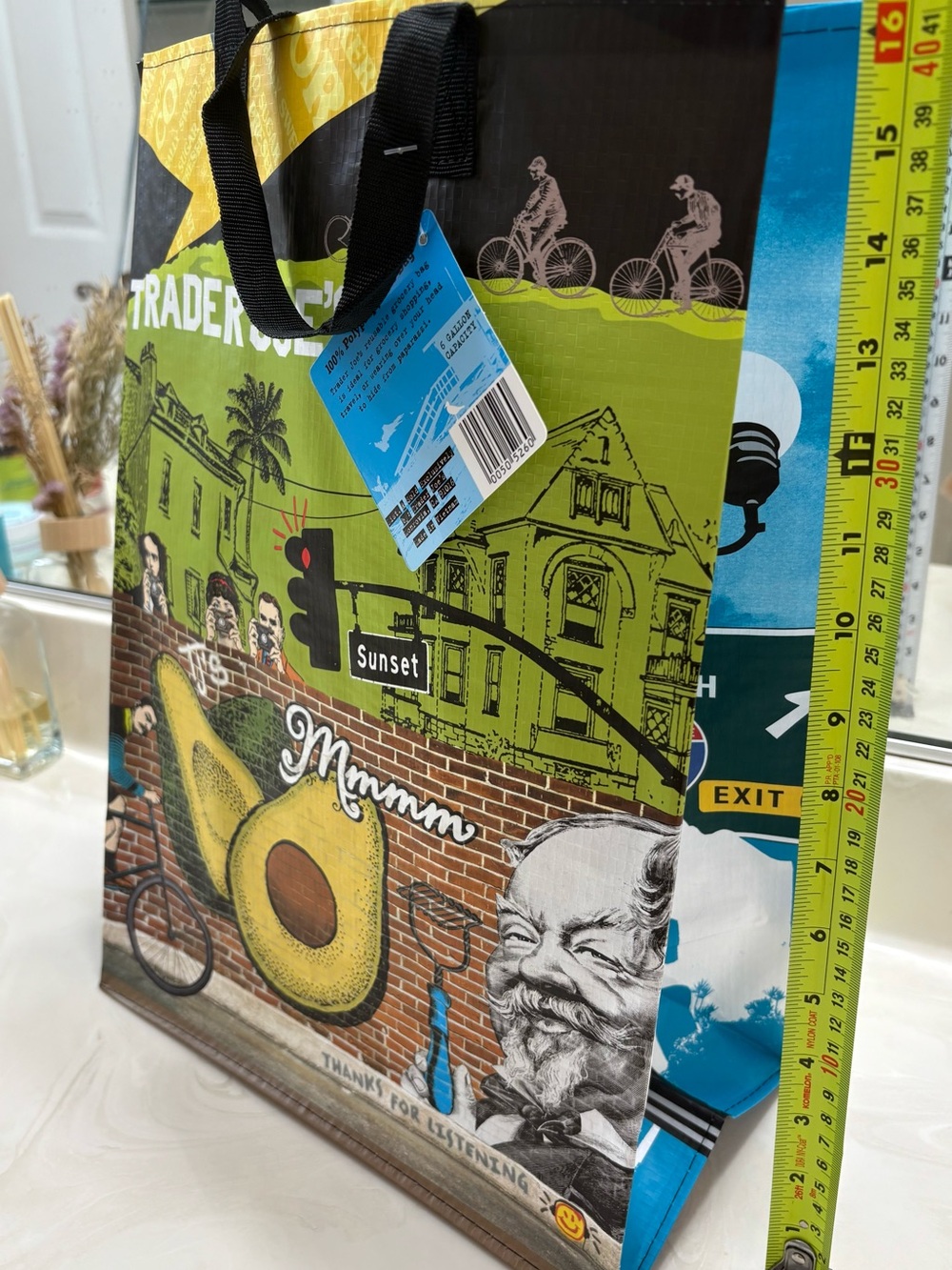 Limited edition,new w/tag trader Joe’s Southern CALIFORNIA regional reusable bag